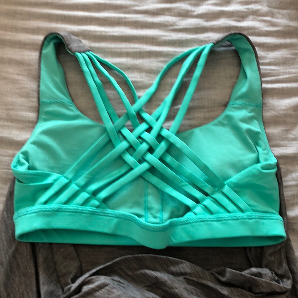 Lululemon Wild Tank - Built in Bra